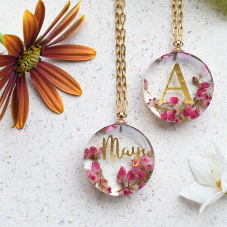 collections/name-initial-handmade-resin-necklace-with-real-flowers.jpg