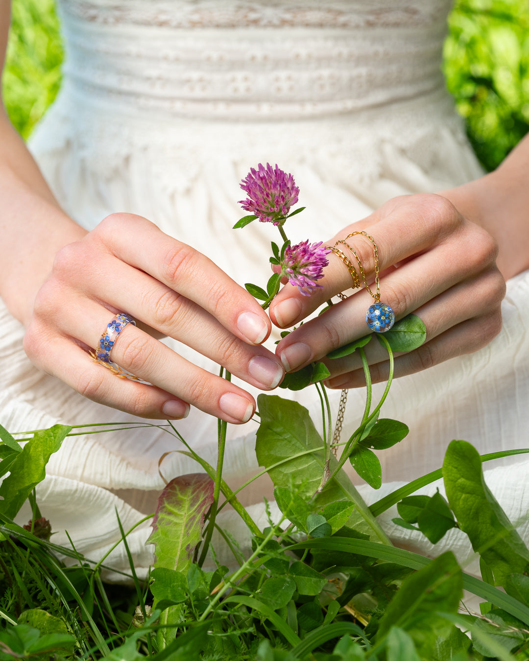 Memory Bloom Necklace
