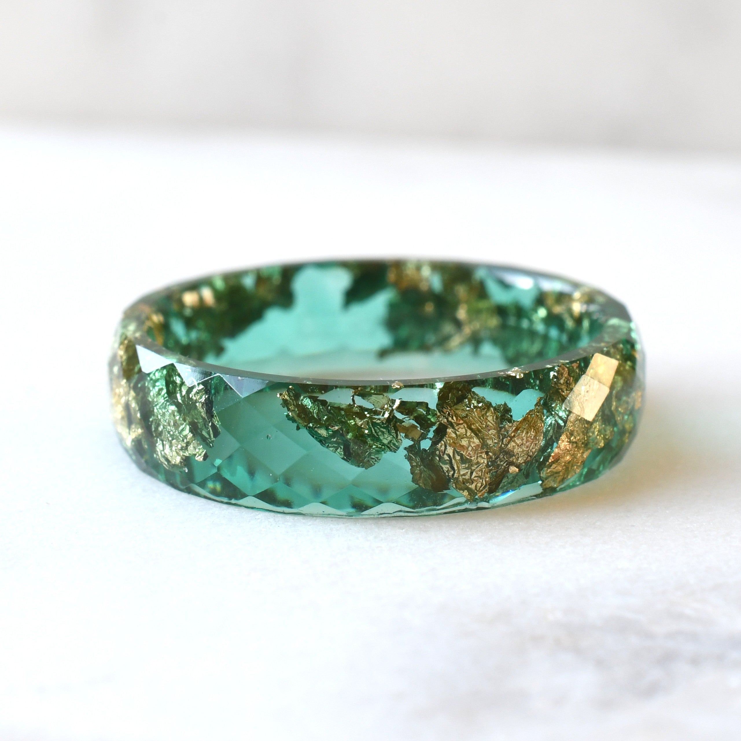 Deep Grove – Faceted Emerald Resin Ring