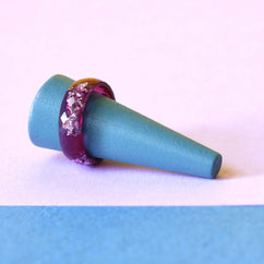 Handcrafted-Resin-Elegance
