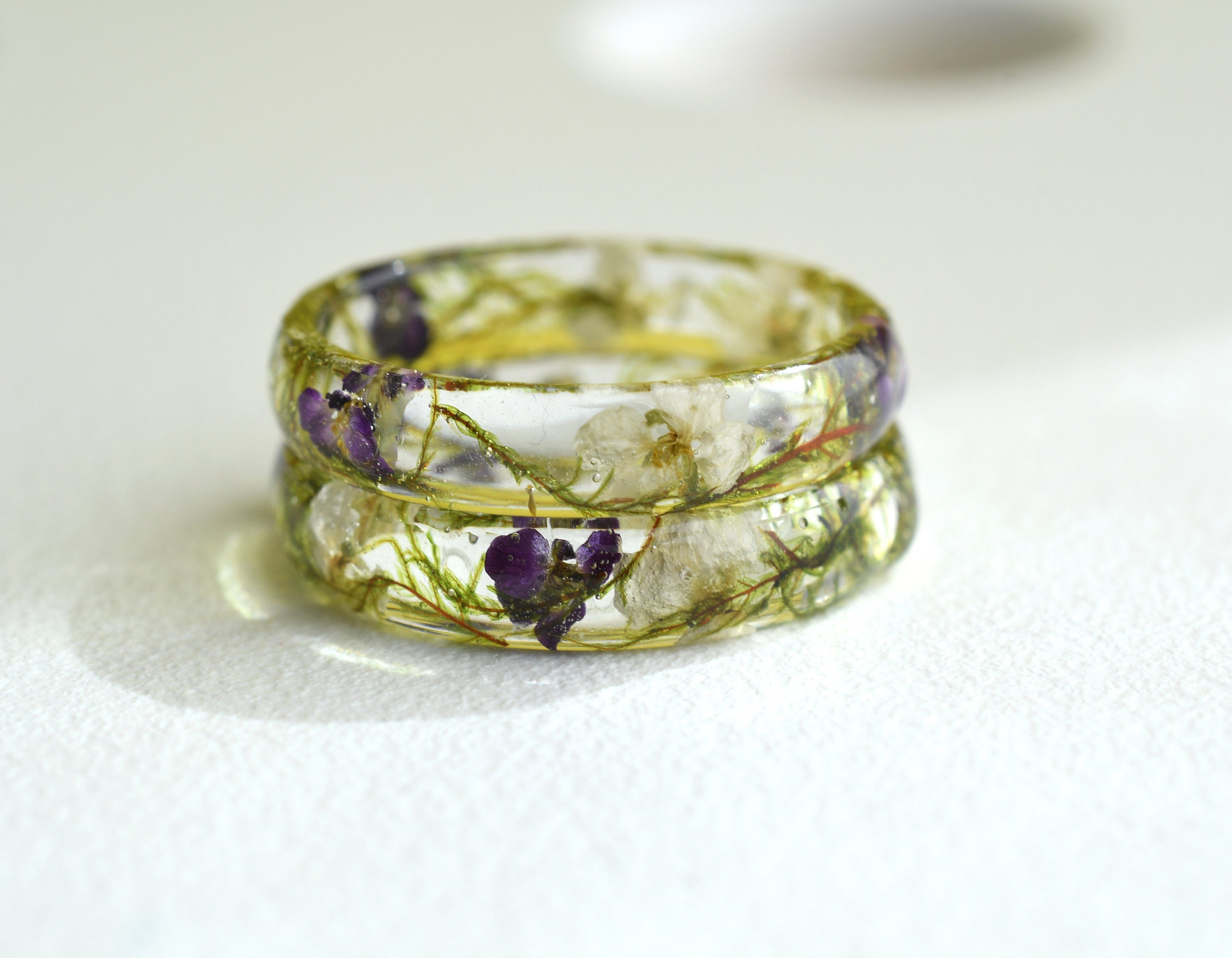 Handmade promise ring with real flowers in resin