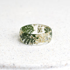 Handmade resin ring with white flowers and foliage