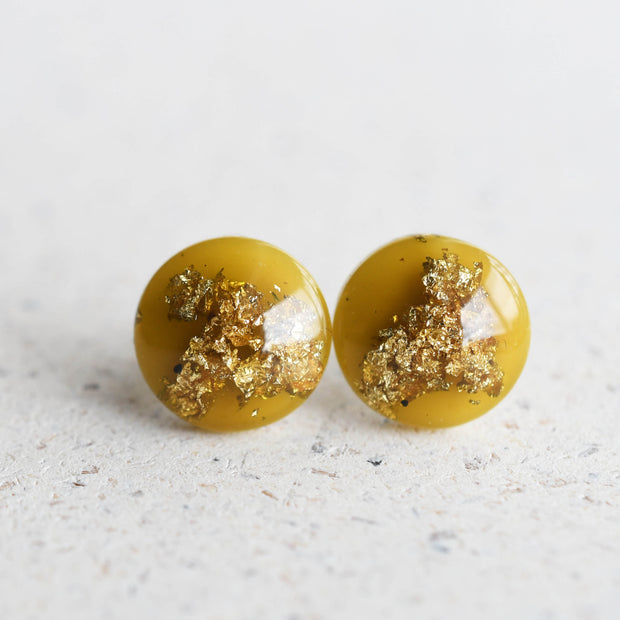 Handmade amber resin stud earrings with gold leaf — crafted in Vienna by Resity