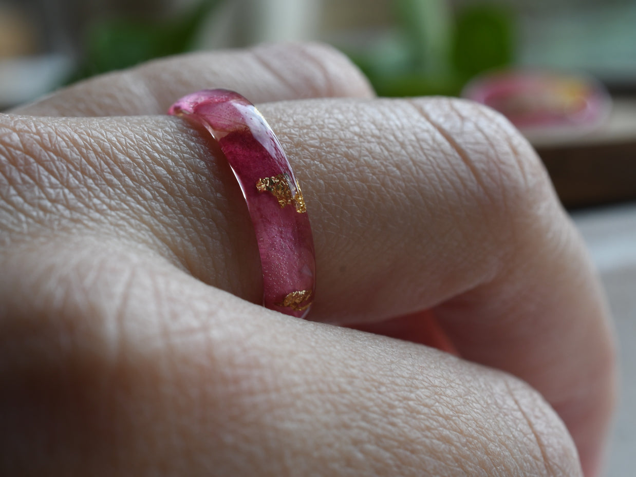 handmade botanical resin ring with real rose petals – artisan jewelry