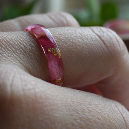 handmade botanical resin ring with real rose petals – artisan jewelry
