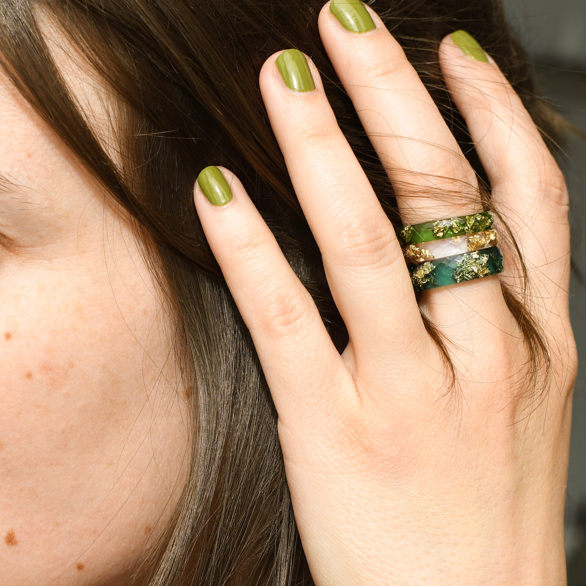 Deep Grove – Faceted Emerald Resin Ring