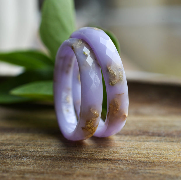Thin purple pastel resin ring with gold flakes handmade by Resity in Vienna
