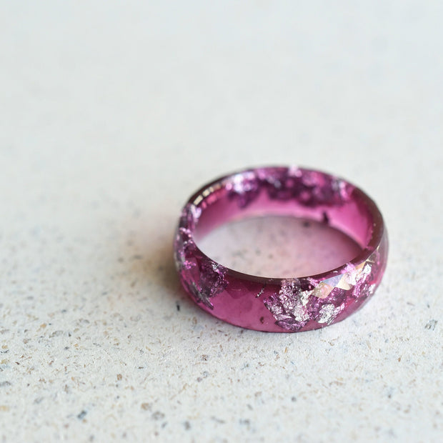 Purple resin ring with silver flakes