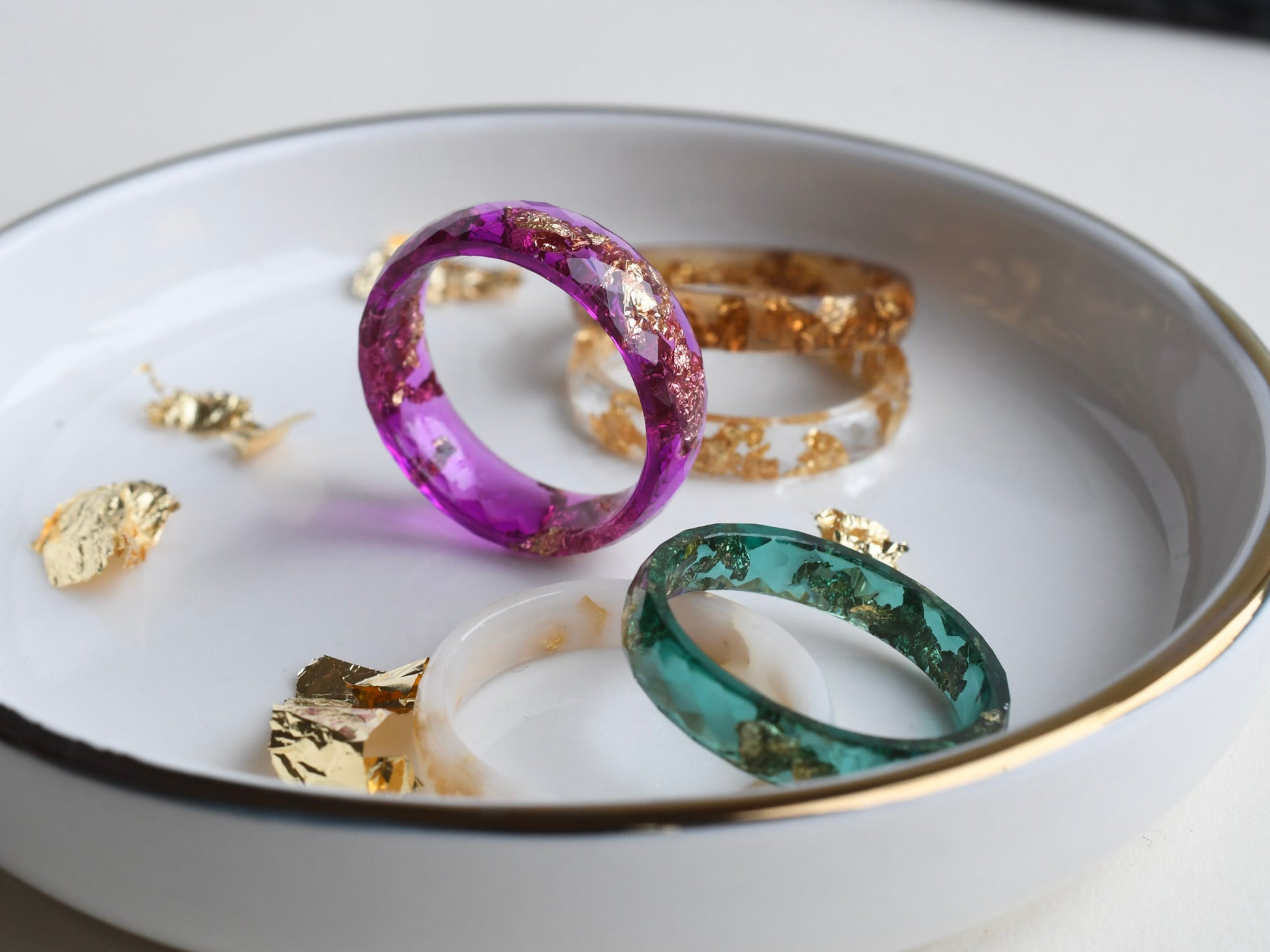 Vivid magenta resin ring with metallic gold shimmer Vienna