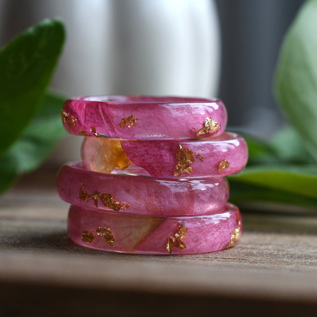 handmade pink rose resin ring with gold leaf – Resity Vienna