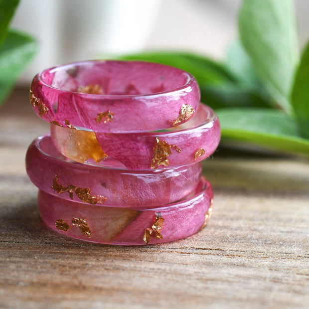 Handmade peony leaf ring — November birth flower jewelry crafted in Vienna by Resity