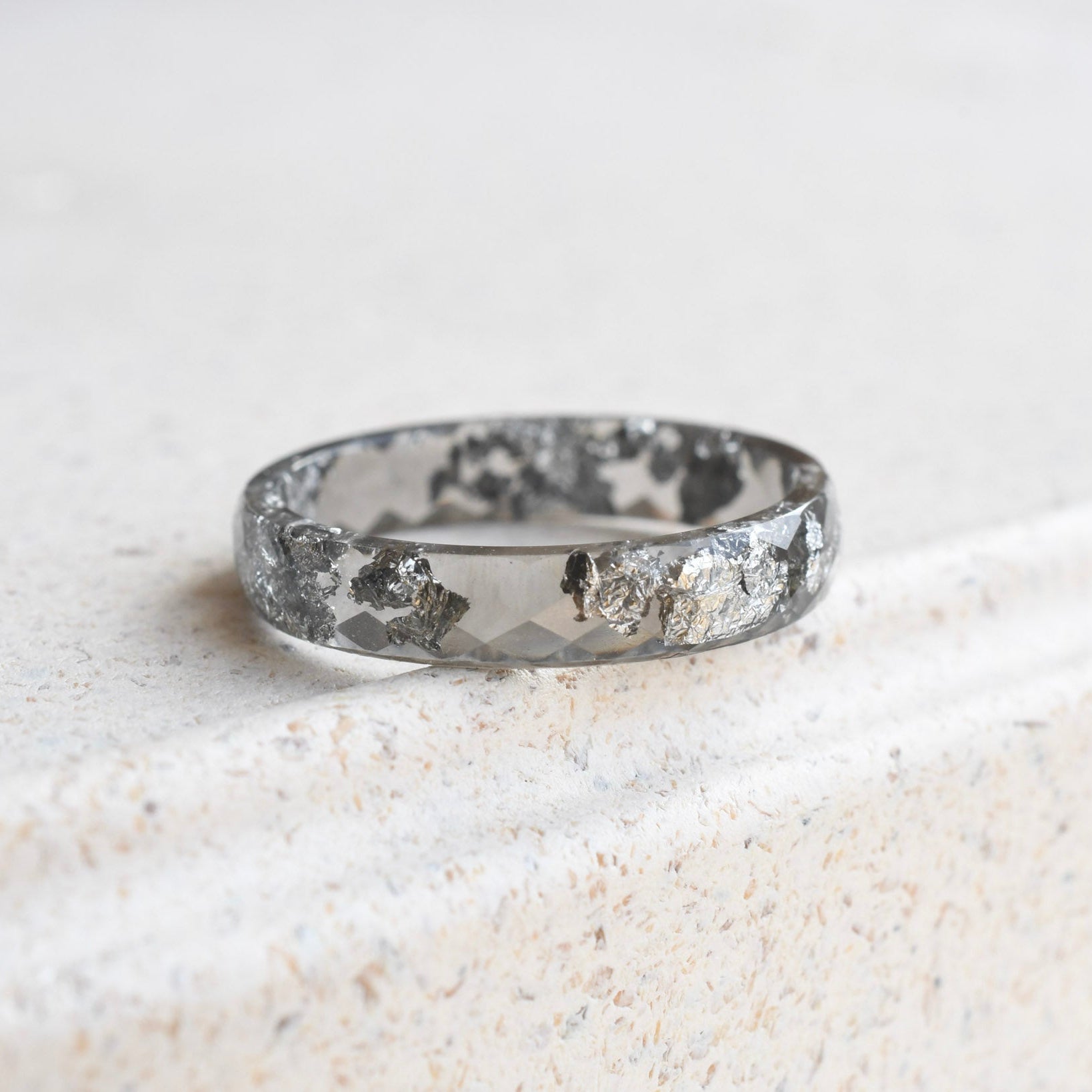silver-mist-grey-resin-ring-faceted-slim-ring