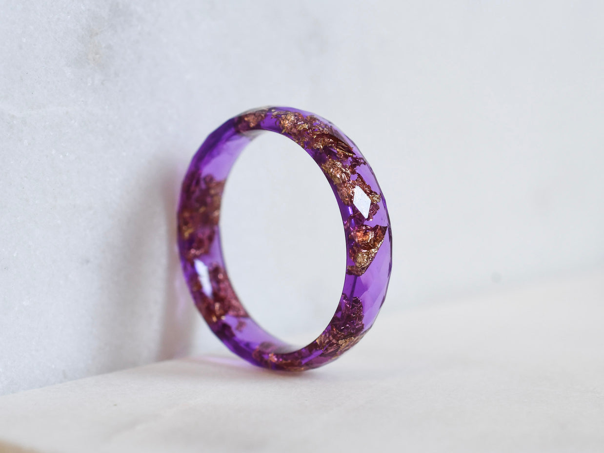 Thin faceted purple resin ring with gold leaf handmade by Resity