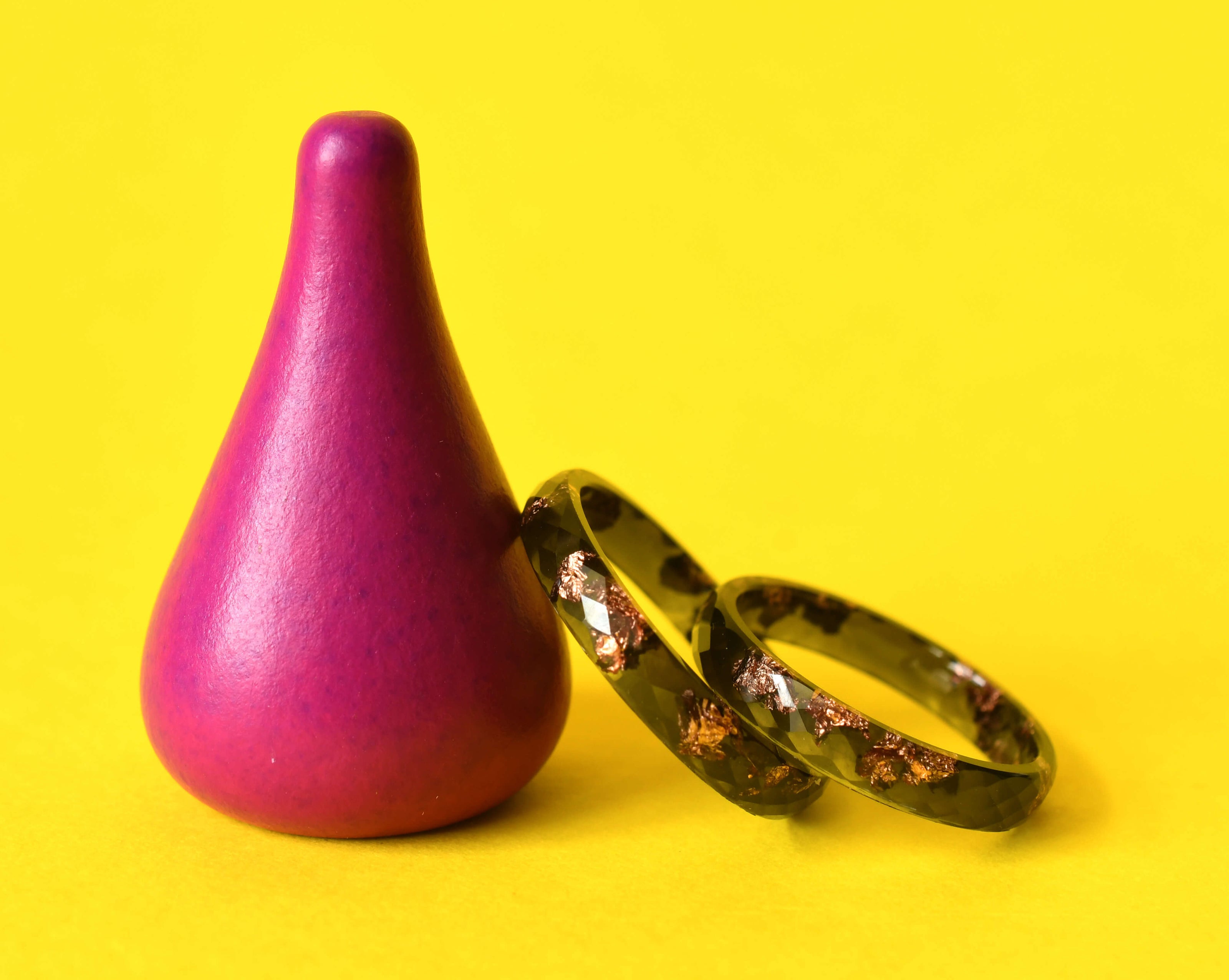 stacking black gold ring
