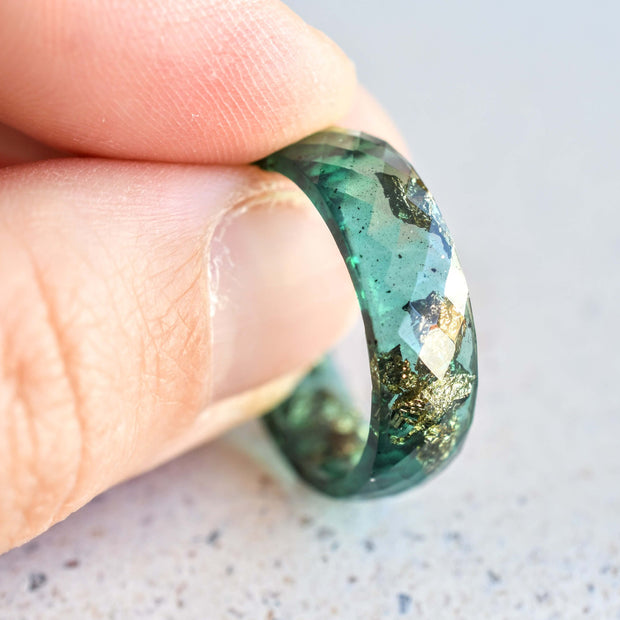 emerald gold leaf jewelry